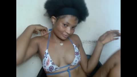 plumnjuicyx online show from February 17, 4:28 pm