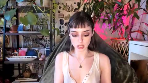 Goddess Pluto online show from January 9, 8:01 pm