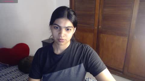 Snapshot of pocahontas_princess__ chatting on October 25, 5:37 am Pocahontas online show from October 25, 5:37 am