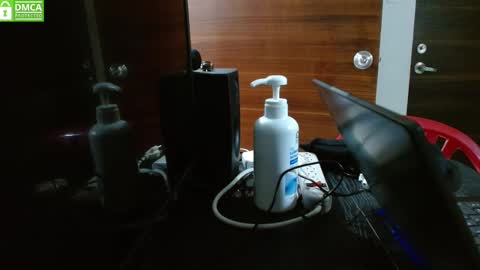 Snapshot of pocahontas_princess__ chatting on December 2, 6:52 pm Pocahontas online show from December 2, 6:52 pm