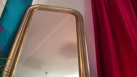 poison_milf_ online show from June 5, 4:05 am
