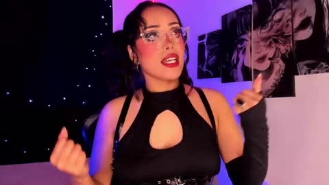 Willow                      Hours 12pm to 630pm Colombian time FRIDAY AND SUNDAY FREE DAYS online show from December 29, 5:33 pm