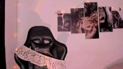 Willow                      Hours 12pm to 630pm Colombian time FRIDAY AND SUNDAY FREE DAYS online show from January 8, 6:12 pm