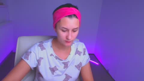 Pokahontas online show from January 9, 6:38 am