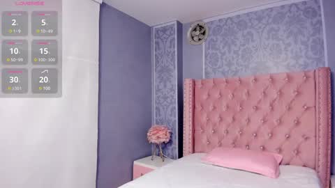 PAOLA or pola online show from February 14, 11:10 am