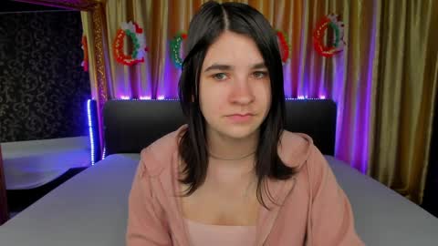 Polly online show from April 6, 6:03 am