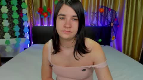 Polly online show from March 21, 8:19 am