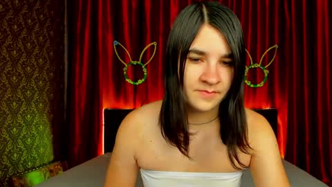 Polly online show from April 14, 12:16 pm