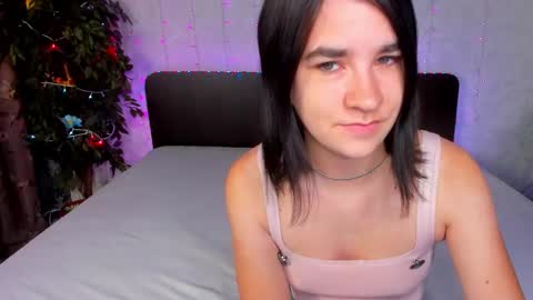 Snapshot of polly_love_ chatting on September 22, 5:50 am Polly online show from September 22, 5:50 am