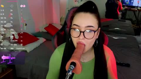 pollyshmidt online show from February 2, 4:11 pm