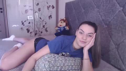 popkornmolli online show from March 10, 9:57 am