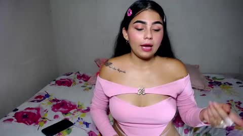 Snapshot of porn_sexy chatting on January 26, 5:13 am NICKKYMARTIN online show from January 26, 5:13 am