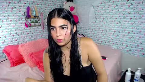 Snapshot of porn_sexy chatting on March 3, 5:26 am NICKKYMARTIN online show from March 3, 5:26 am