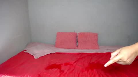 Snapshot of porn_sexy chatting on February 19, 8:41 pm NICKKYMARTIN online show from February 19, 8:41 pm