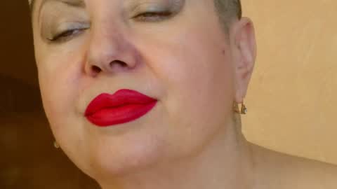 Snapshot of posh_lady chatting on January 14, 10:23 pm LADY POSH online show from January 14, 10:23 pm