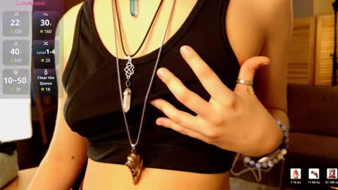 powderofgun online show from March 18, 2:33 pm