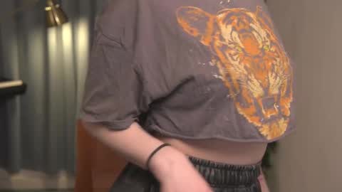 Robyn online show from March 12, 8:52 pm