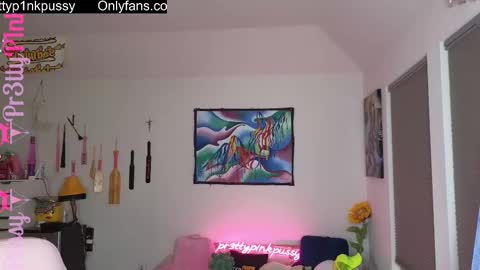 Snapshot of pr3ttyp1nkpussy chatting on March 3, 3:05 am Evangeline Eva Darling online show from March 3, 3:05 am