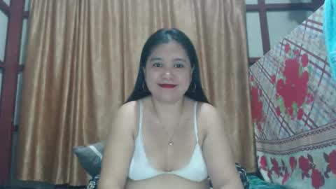 precious0088 online show from September 13, 7:16 am