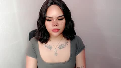 Snapshot of preciousangel69xxx chatting on January 31, 9:37 am MAXXINE online show from January 31, 9:37 am