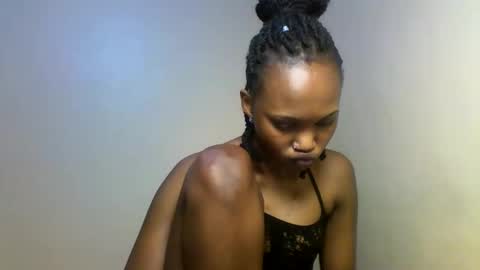 Prettie candy9 online show from October 12, 11:18 pm