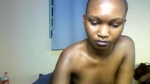 Snapshot of prettie_candy9 chatting on September 15, 4:36 pm Prettie candy9 online show from September 15, 4:36 pm
