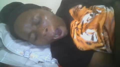 Snapshot of pretty_abella chatting on October 26, 9:32 pm abella online show from October 26, 9:32 pm