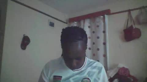 Snapshot of pretty_beib chatting on November 1, 2:10 pm Karol online show from November 1, 2:10 pm