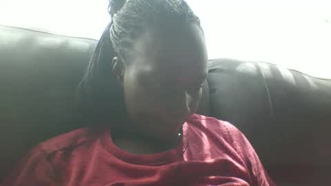 Snapshot of pretty_beib chatting on October 7, 11:58 am Karol online show from October 7, 11:58 am