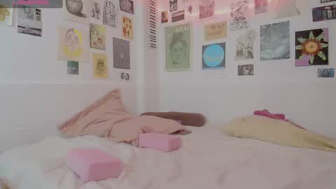 pretty_cheer online show from July 20, 12:24 am