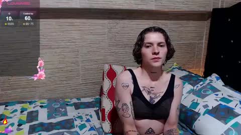 pretty_cristal22 online show from September 30, 1:22 am