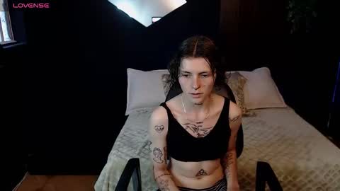 pretty_cristal22 online show from February 16, 10:09 pm