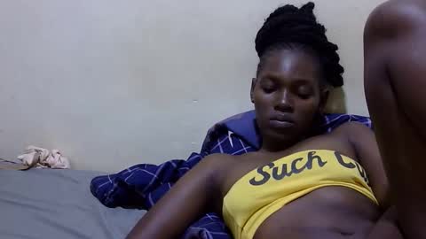 pretty_leila1 online show from March 10, 8:29 am