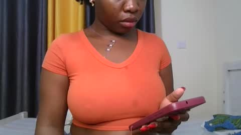 pretty_shila online show from December 1, 8:44 pm