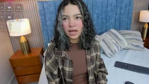 Daisy Flower online show from April 14, 2:00 am