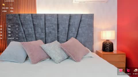 Snapshot of pretty_sunlight_ chatting on January 21, 1:39 am Daisy Flower online show from January 21, 1:39 am