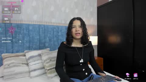 Daisy Flower online show from November 25, 1:30 am