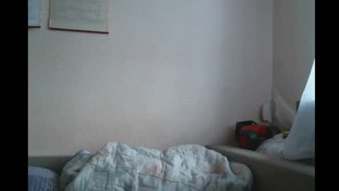 Snapshot of prettybella_7 chatting on February 15, 5:19 am Bella online show from February 15, 5:19 am