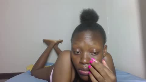 prettydollk online show from September 26, 9:45 pm