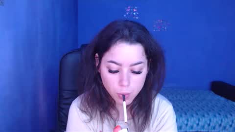 prettyjulliette online show from January 29, 11:09 am