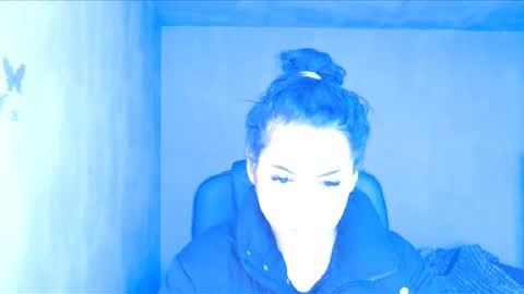 prettyjulliette online show from January 19, 10:50 am