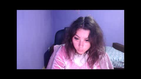 prettyjulliette online show from January 30, 2:47 pm