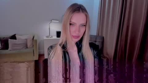 Eva online show from February 20, 10:04 pm