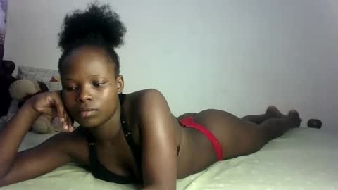 Melly online show from February 8, 7:15 am