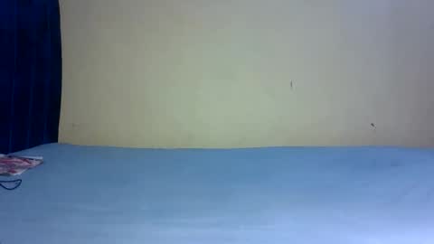 Snapshot of prettymelly_ chatting on October 3, 6:35 pm Melly online show from October 3, 6:35 pm