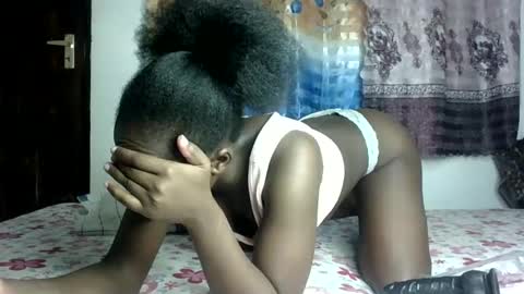 Melly online show from January 23, 7:07 pm