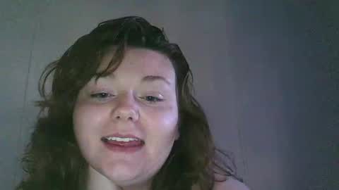 momma207 online show from September 16, 2:25 pm