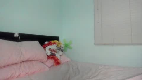 prettynaughty0927 online show from June 2, 3:02 pm