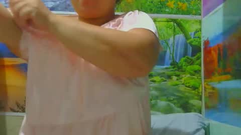 Nhing online show from November 17, 2:07 pm