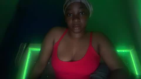 prettypssyred05 online show from June 29, 12:49 pm